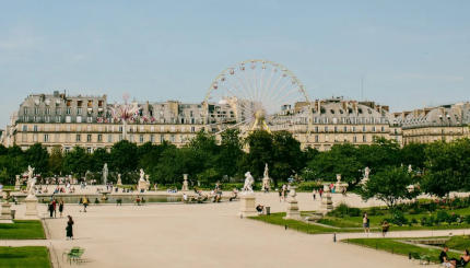 I giardini delle Tuileries - Immagine utilizzata per uso di critica o di discussione ex articolo 70 comma 1 della legge 22 aprile 1941 n. 633, fonte Internet